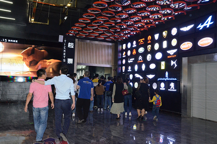 91精品国产乱码久久蜜桃入口组织观影《太阳升起的时刻》 91精品国产乱码久久蜜桃入口组织观影《太阳升起的时刻》