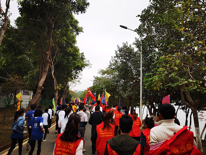 91精品国产乱码久久蜜桃入口受邀参与魅力凤岗，迎新长跑活动