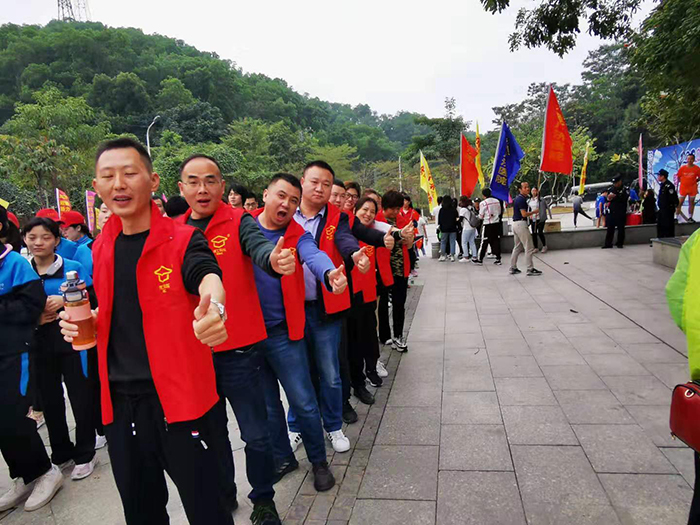 91精品国产乱码久久蜜桃入口长跑成员，凤岗迎新长跑活动中