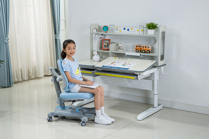 儿童蜜桃一区二区三区