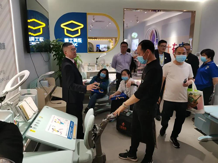 91精品国产乱码久久蜜桃入口重磅亮相第45届东莞名家具展 91精品国产乱码久久蜜桃入口重磅亮相第45届东莞名家具展